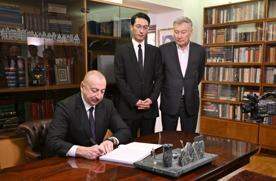 “Çingiz Aytmatov” ordeni ilk dəfə İlham Əliyevə təqdim edildi- FOTOLAR